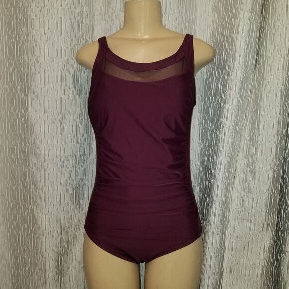 Swim suit med new no tags - Picture 1 of 7